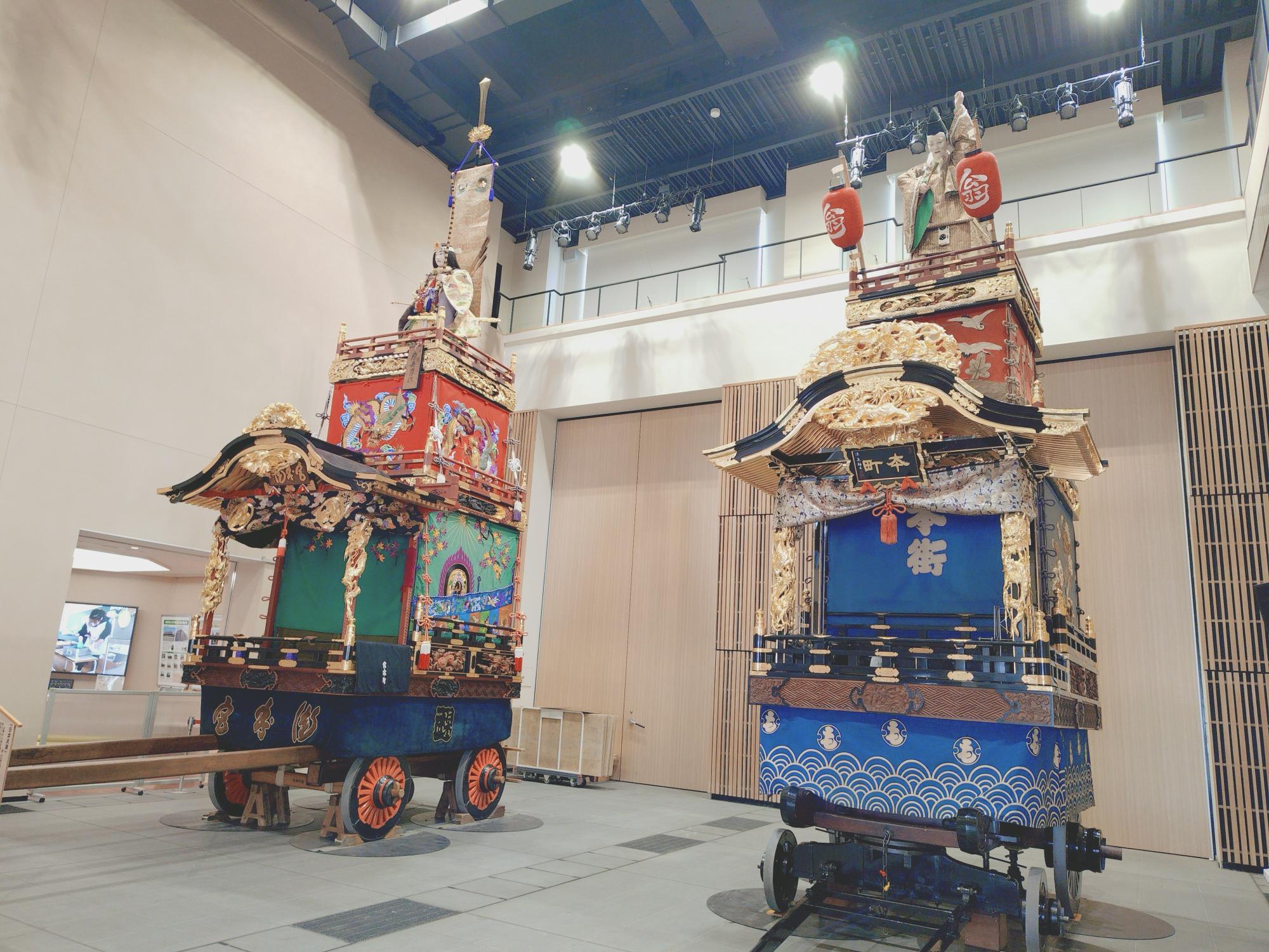 山車右側から