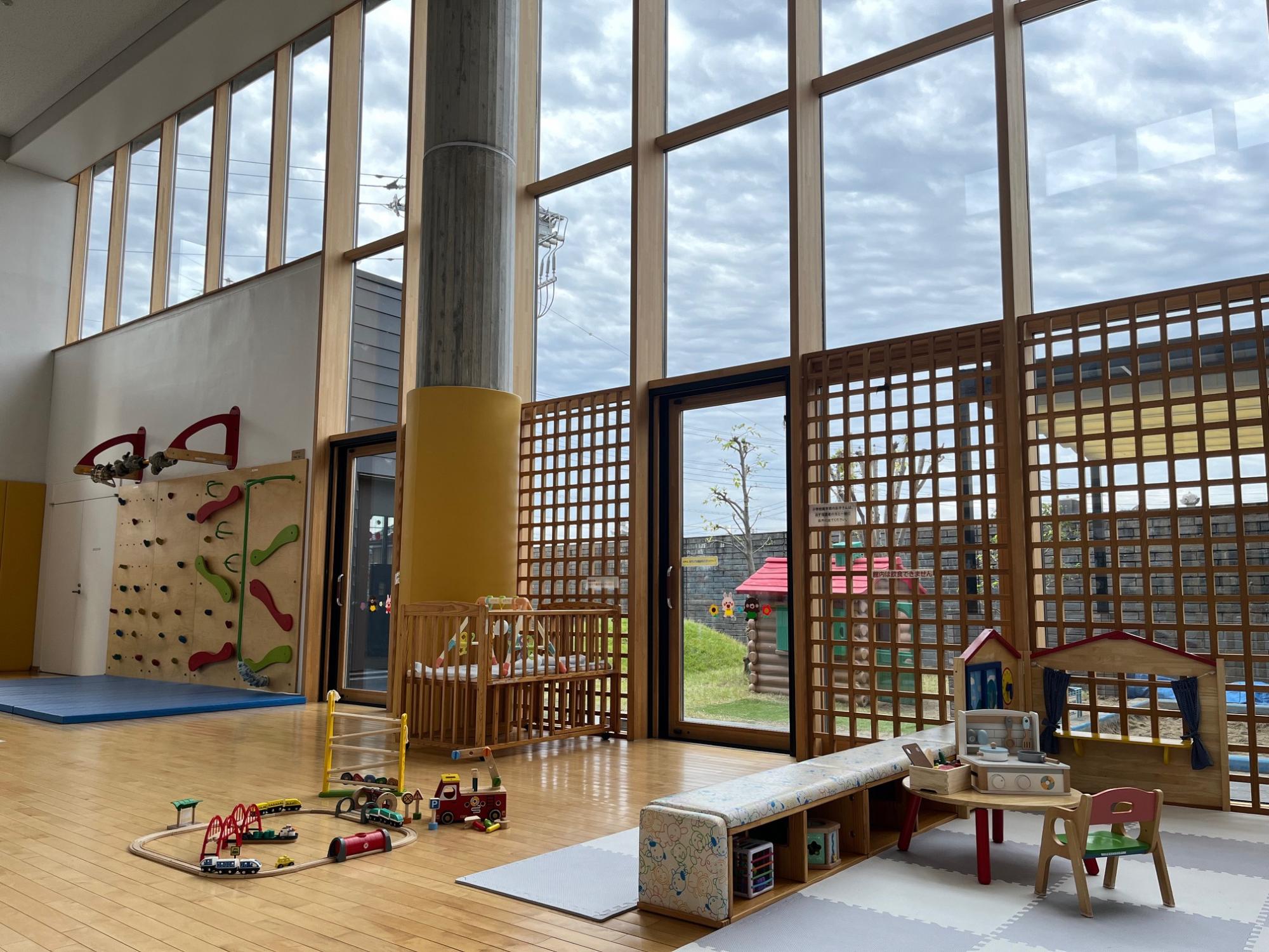 児玉児童センターの遊戯室の写真