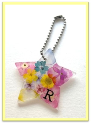 ママパパのためのつどいワークショップの作品例