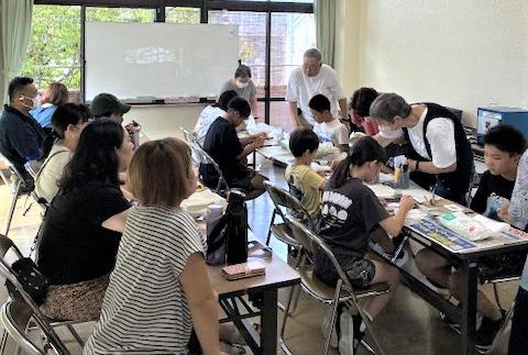 本庄公民館七宝焼きを作ってみよう